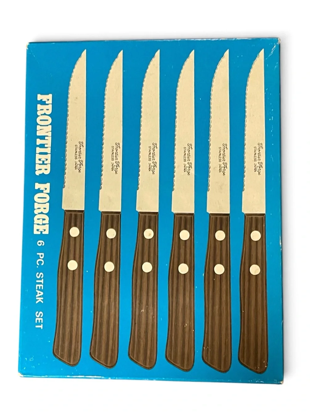 Frontier Forge Serrated Blade Riveted Wood Grain Handle Steak Knives Set of 5